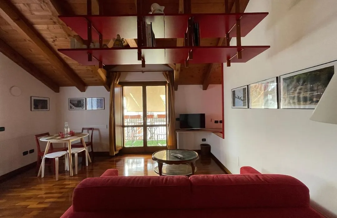 The Pretty Attic-1