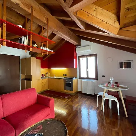 The Pretty Attic-2